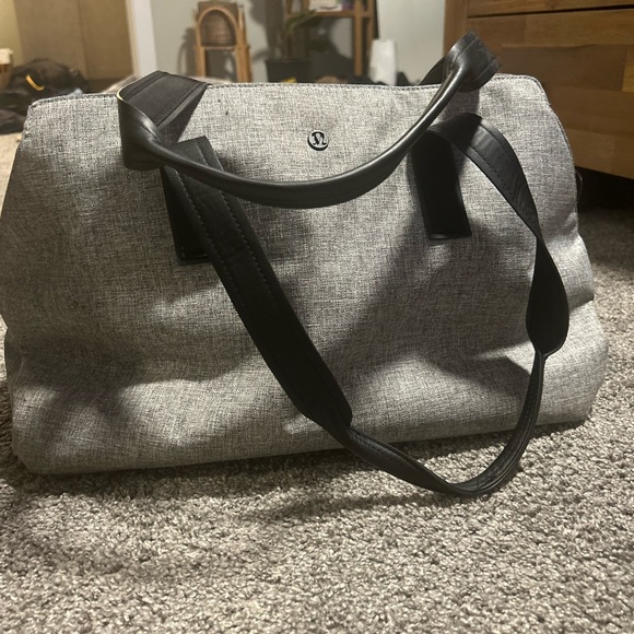 lululemon athletica Handbags - Lulu bag